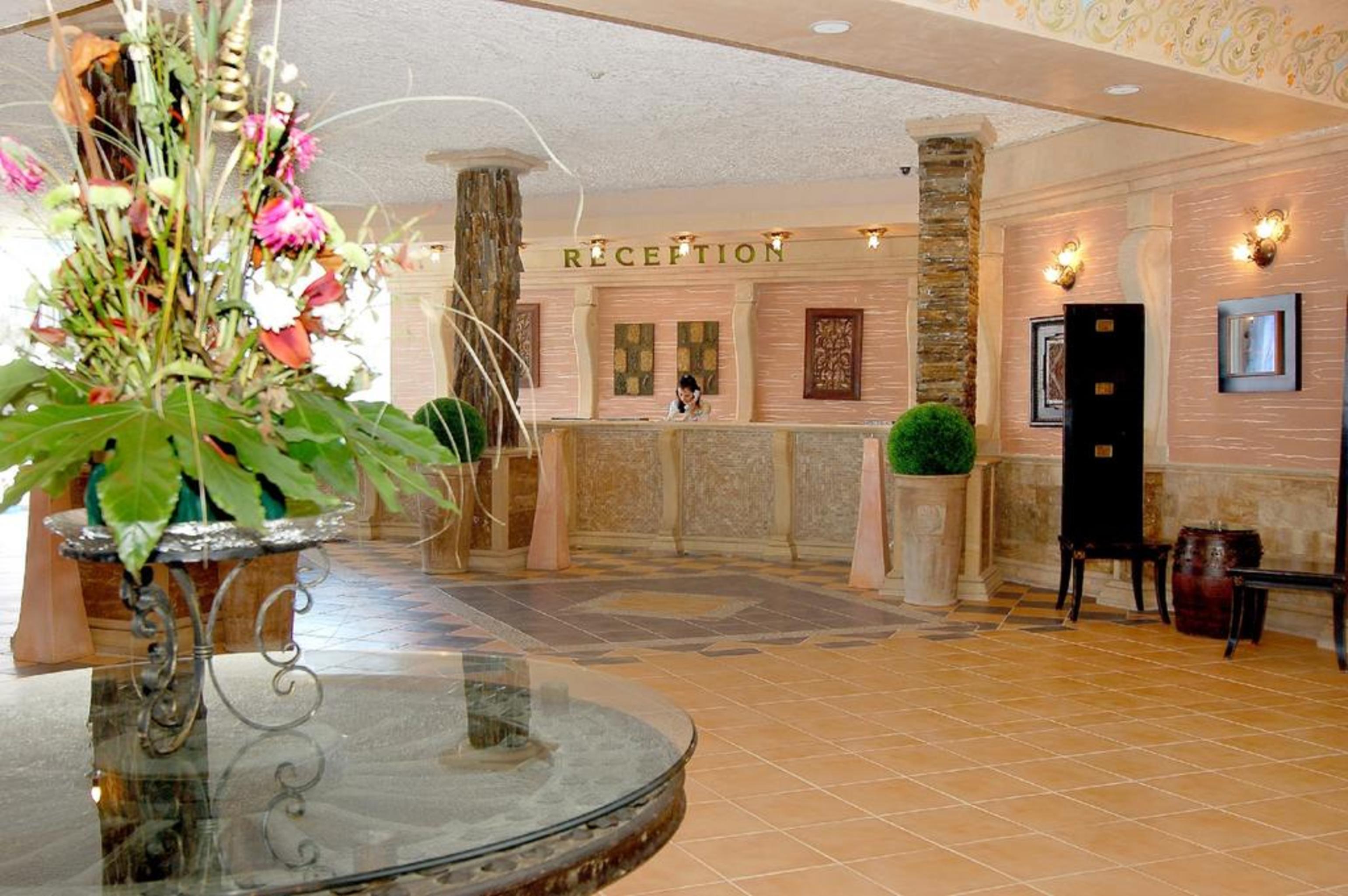 Atrium Beach Hotel Elenite Exterior photo