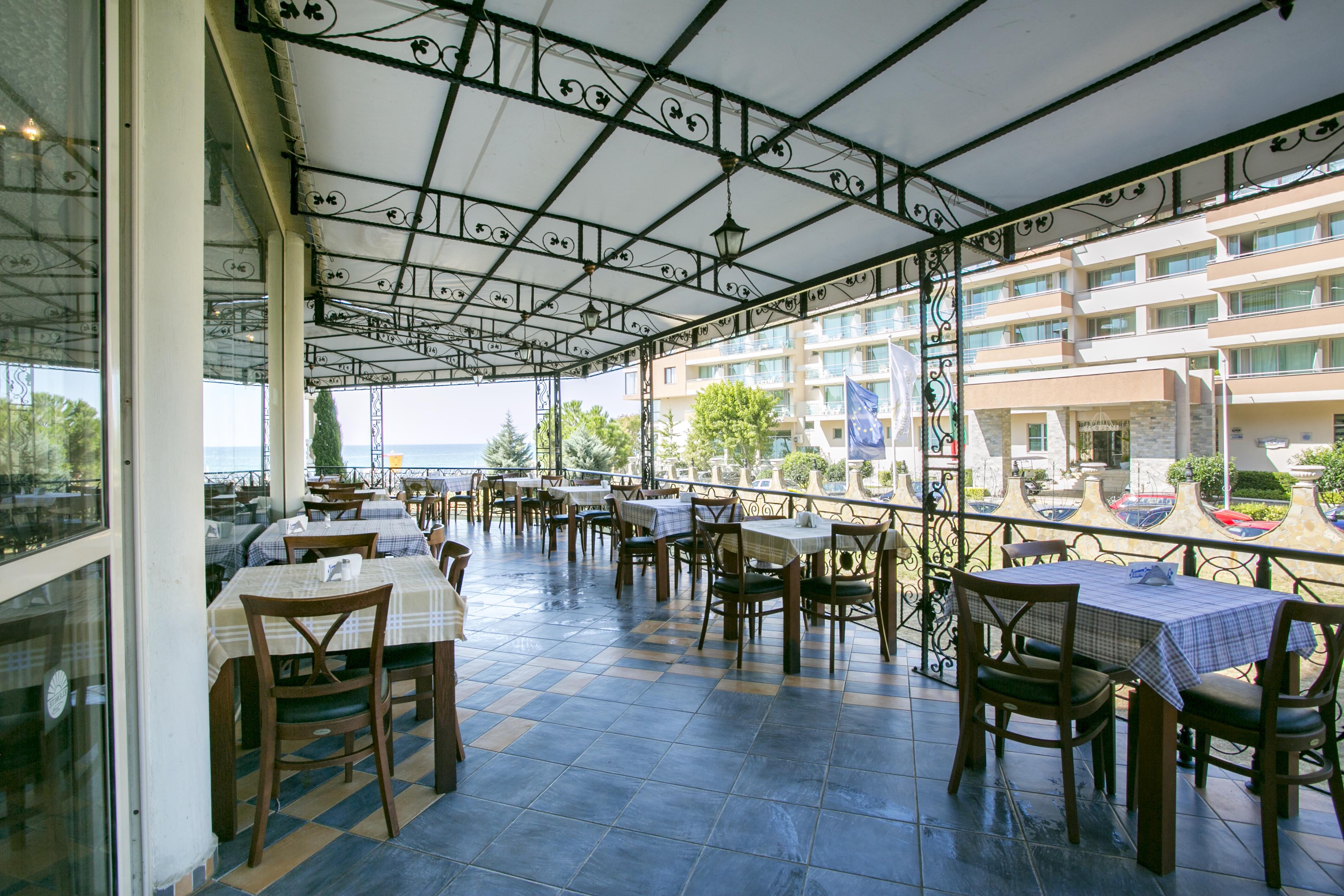 Atrium Beach Hotel Elenite Exterior photo
