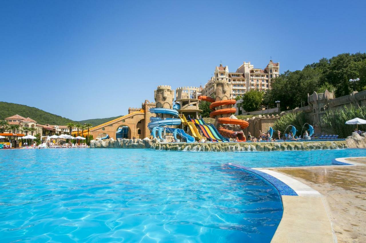 Atrium Beach Hotel Elenite Exterior photo